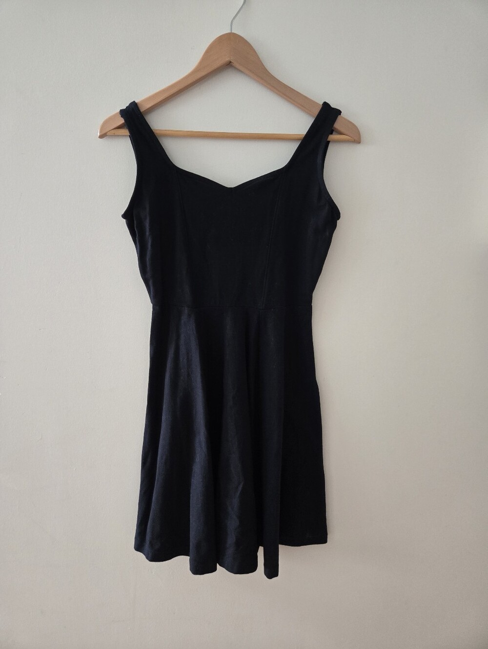 Express Black Sleeveless sweetheart Mini Dress small